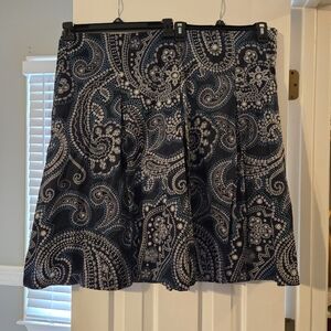 Talbots woman 22W plus size blue and white Paisley skirt